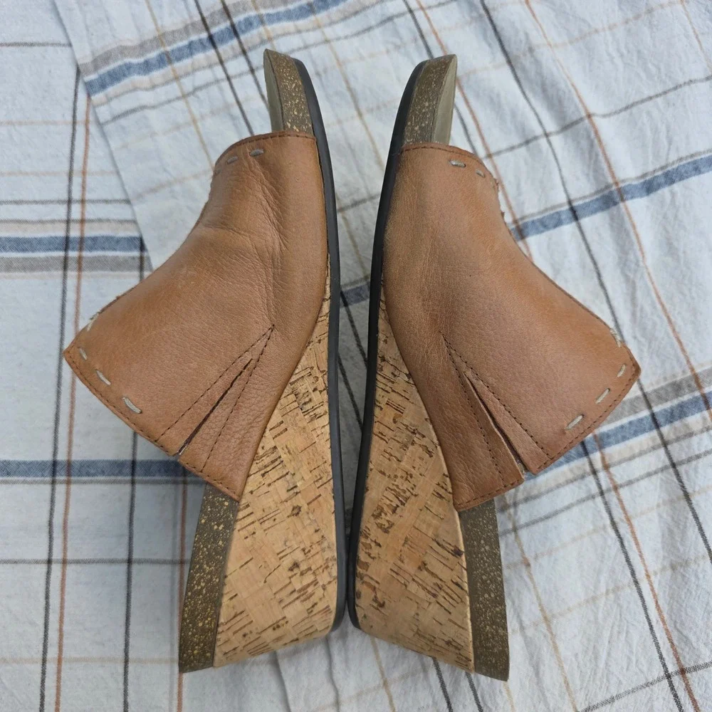 Rockport Total Motion Leather‎ Slides Wedges Sandals Size 9 Women's Brown